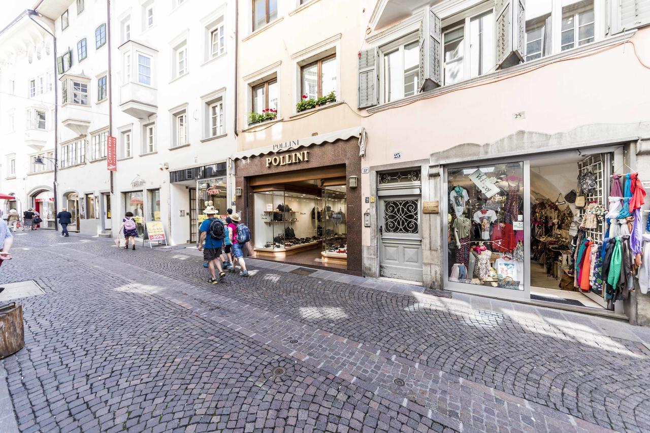 Stay Cooper L Goethe Suite Bolzano Ngoại thất bức ảnh